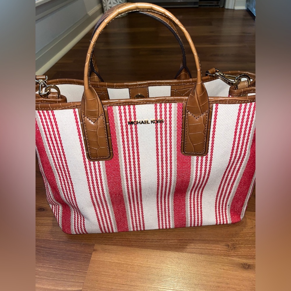 Michael Kors Greenwich Tote